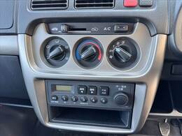 全車鑑定書付き！気になる傷、匂い、状態などありのままのコンディションを正直に公開させて頂きます★査定資格を保持したスタッフが各支社に常駐★