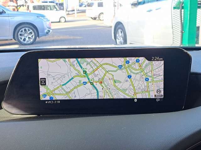 純正マツダコネクトナビ付き！DVD再生、フルセグTV、Bluetoothオーディオ、バックモニターと装備が充実しております！