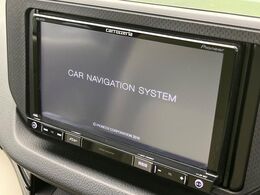 【ナビゲーション】使いやすいナビで目的地までしっかり案内してくれます。各種オーディオ再生機能も充実しており、お車の運転がさらに楽しくなります！！