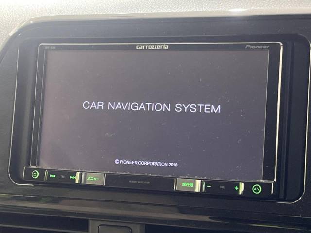 【純正ナビ】人気の純正ナビを装備。オーディオ機能も充実しており、Bluetooth接続すればお持ちのスマホやMP3プレイヤーの音楽を再生可能！毎日の運転がさらに楽しくなります！！