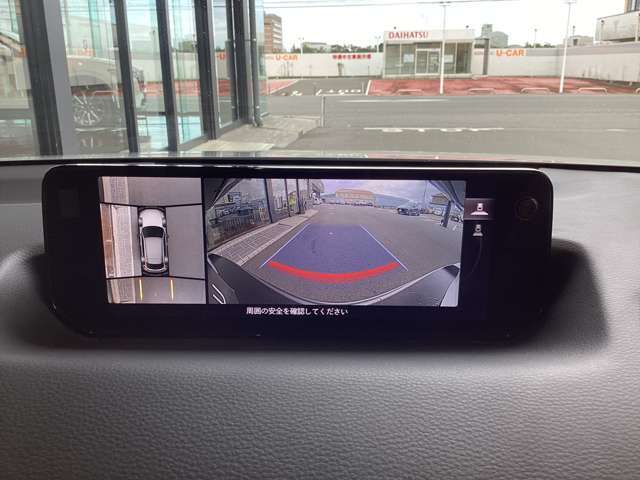 360°ビューモニター搭載！駐車が苦手な方も、これが有れば安心です！死角がなく安全が確保できます♪