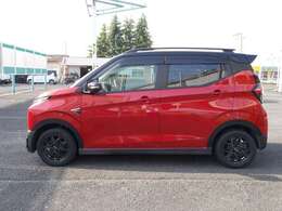 三菱認定中古車の保証以外に新車時に保証されているメーカー保証、最長10年10万km特別保証延長の残りの期間を保証継承いたします。（三菱車に限る）