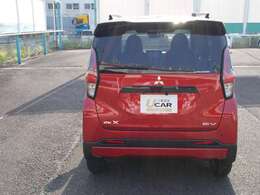 【安心の品質：納車前エンジンオイル交換】　古いエンジンオイルは、エンジントラブルの原因となります。たとえ、まだ、汚れていない場合でも、新しいエンジンオイルに交換してから納車させていただきます。