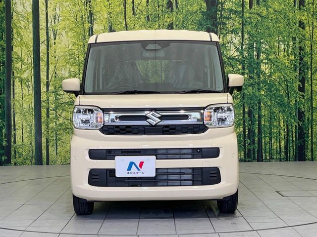 弊社では、全車『修復歴なし』のお車のみ取り扱っております。専任バイヤーによる厳選した仕入れの後、入庫後の車両チェックを行い、ネクステージが認定した高品質な中古車をご提供しております。