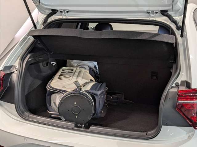 ●当社独自のロードサービスが24時間受付対応しておりますので、万一の時もご安心頂けます●