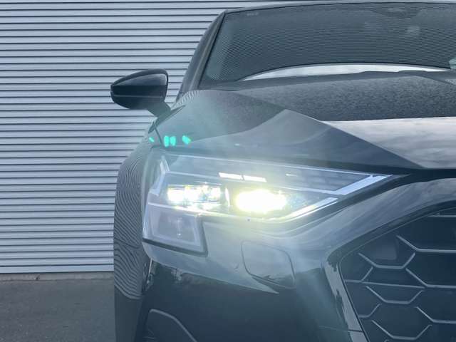 Audi　Approved　Automobile浜松　〒435-0043静岡県浜松市東区宮竹町667　TEL：053-468-7961　AM：10：00-PM：7：00（毎週火曜日　水曜日定休）