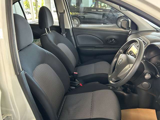 ☆運転席・助手席☆
