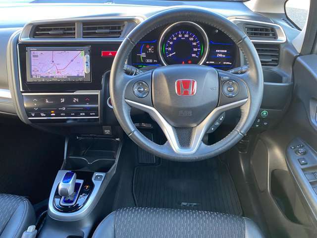 快適に乗っていただくために、全車ルームクリーニングは徹底して行っております。気になる点があればお気軽にお申し付けください！