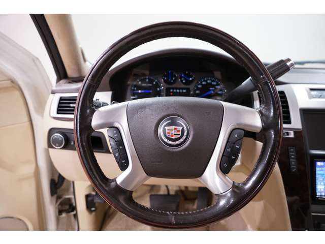 キャデラック エスカレード ESV 2007年 8.1万キロ (岐阜県) （株