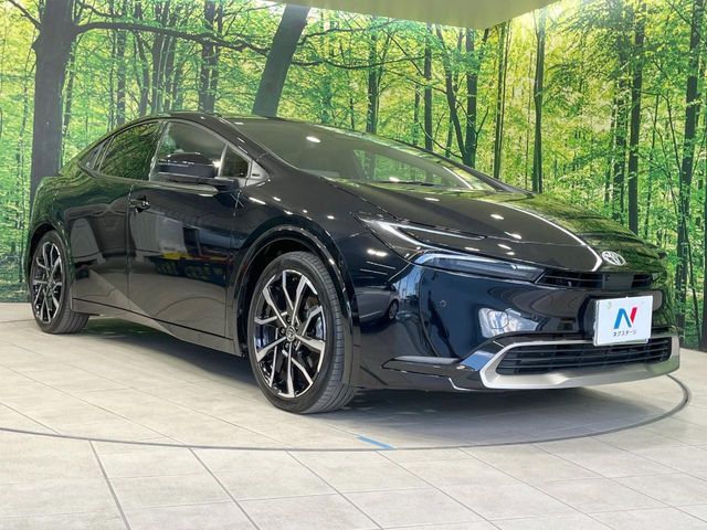 大好評のボディコーティング「弾スプラッシュコート」もご納車までに施工可能。通常のガラスコートと異なる、耐久年数6年の無機質ガラスコーティングが、ボディをキレイな状態に保ってくれます。