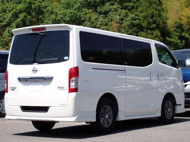 表示されている支払総額は、埼玉県内登録＋店頭納車＋基本プランの場合です。全国各地への登録や納車も可能ですが、別途費用が必要です。【離島不可】（★店頭納車以外は、すべて陸送会社によるお届けとなります。）