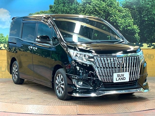 大好評のボディコーティング「弾スプラッシュコート」もご納車までに施工可能。通常のガラスコートと異なる、耐久年数6年の無機質ガラスコーティングが、ボディをキレイな状態に保ってくれます。