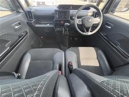 展示車以外にもガリバーは常時20000台の在庫を保有しています！クルマ探しはお任せください。是非、ご来店お待ちしております。