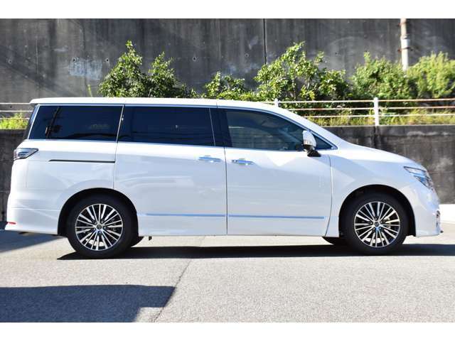 車検・点検・整備・板金・保険・その他お客様お困りの事はなんでもご相談させて頂きます！　安心してお車にお乗り頂ける様全力でサポートいたします。