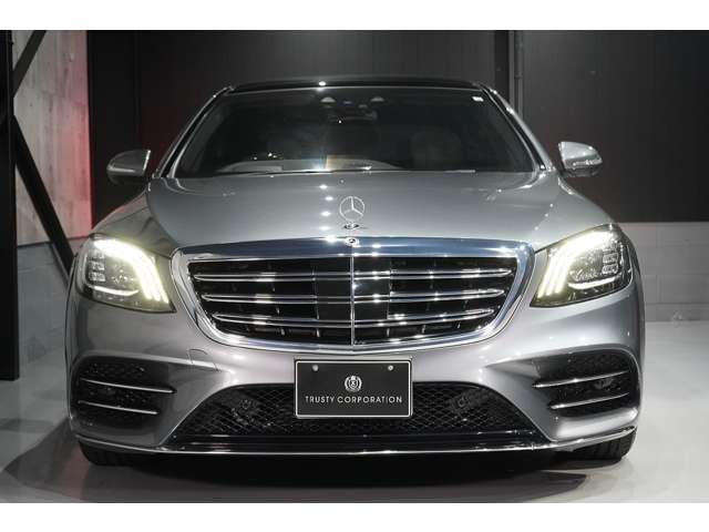 ■後期型■パノラミックスライディングルーフ■AMG19インチAW■AppleCarPlay■レーダーセーフティ■黒本革シート■ベンチレーター■シートヒーター■パワートランク■ヘッドアップディスプレイ■