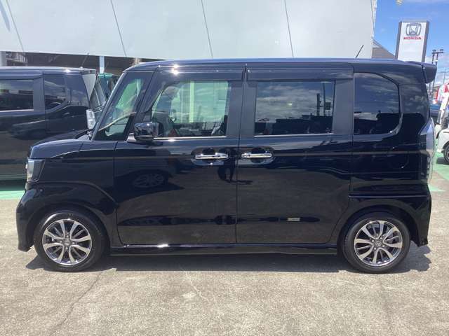 自社整備工場完備☆　ご納車後のアフターフォローもお任せ下さい。