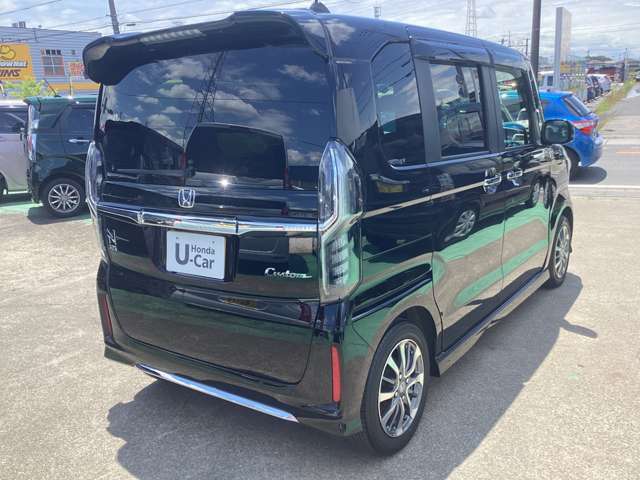 ☆店舗・最寄り駅までの送迎もお任せください☆　※ご希望のお客様はスタッフまでお申し付けください。