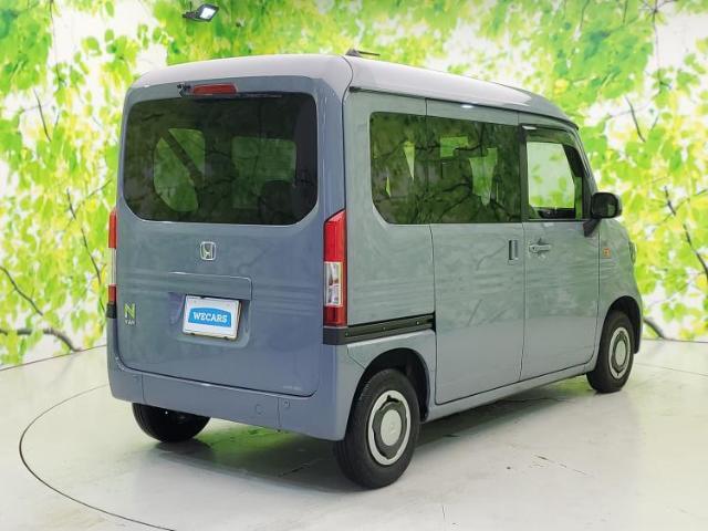 全国に店舗を展開しているのでどこでもお取り寄せが可能です！この車が気になるけど遠方だから・・・と諦める必要はありません！※別途陸送費が必要です。