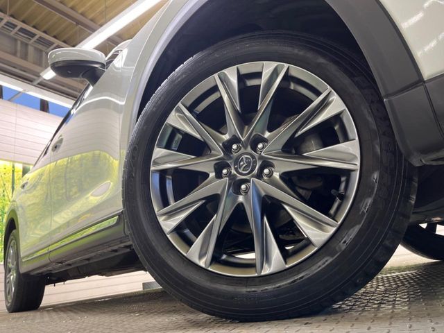 【純正19インチアルミホイール】ブレーキダストが気になる方も多いのでは？それなら、アルミホイールコーティングがおススメ！無機質ガラスを使用した当社オリジナルコーティング！ぜひお試し下さい！