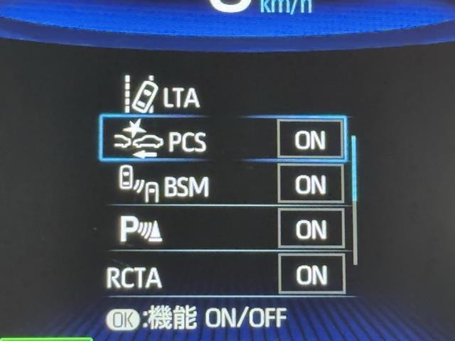 先進の安全装備ついてます。詳しい装備内容、仕様等につきましてはスタッフにお問合せ下さい。