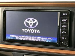 【純正ナビ】人気の純正ナビを装備。オーディオ機能も充実しており、Bluetooth接続すればお持ちのスマホやMP3プレイヤーの音楽を再生可能！毎日の運転がさらに楽しくなります！！