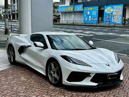年間　輸入中古車販売台数　1200台を突破！輸入車のご不安もすぐに解消いたします。お客様と共に歩んで行くようなカーライフをご提供致します！！◆TEL：072-723-1167
