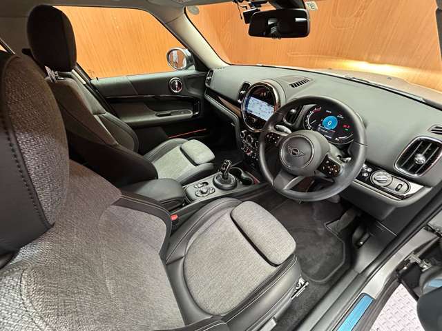 専門の知識を持ったコーディネーターが、お客様にぴったりのお車をご提案をさせていただきます。ご気軽にお立ち寄りくださいませ。