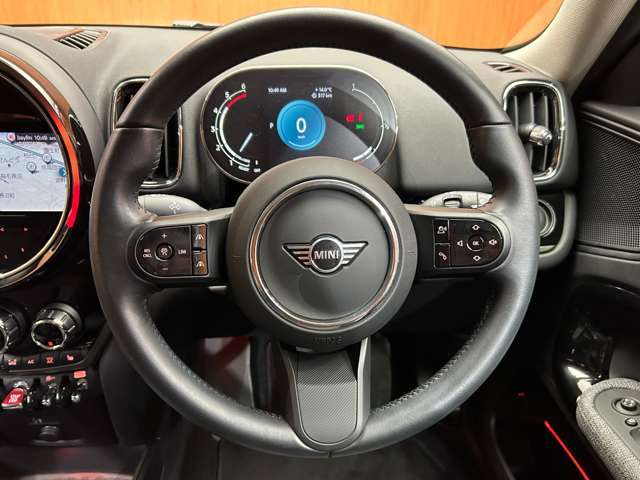 バックオーダーをご利用いただければ、希少なお車や、特定の装備のついたお車など、お客様からのご要望に応じて全国ネットワークからお探しさせて頂きます