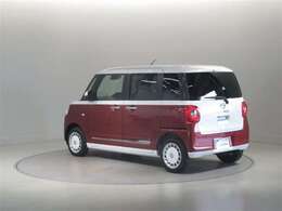 トヨタ高品質中古車洗浄「まるまるクリン」　外装はもちろん、内装はシートを外して見えないところまで徹底洗浄！お客様に責任を持って安心と美しさをお届けします！