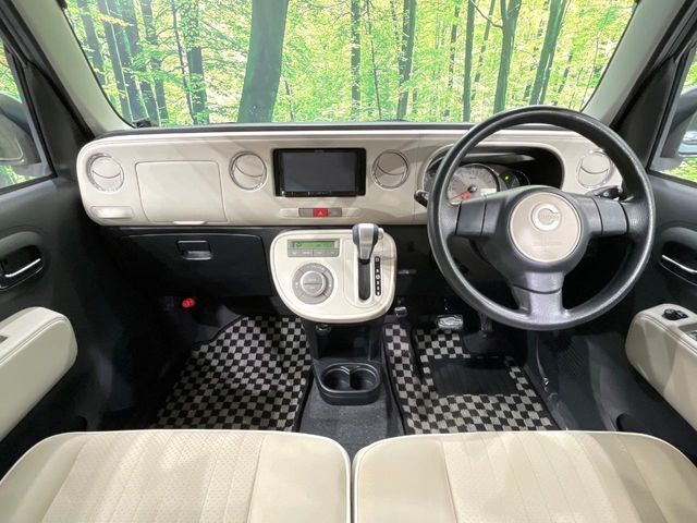 グループ総在庫数約30，000台！！全国の系列店からメーカー・車種問わずご紹介出来るので、あなたにピッタリのお車が見つかるはずです♪まずはお問い合わせ下さい☆