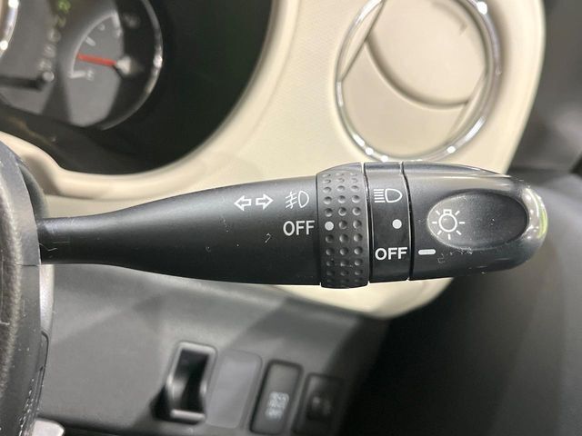 ヘッドライトやテールランプ＆アルミホイール等の各種コーティングもオススメしております。レンズ部分の黄ばみや汚れを抑え、きれいな状態をメンテナンスレスで保てます♪