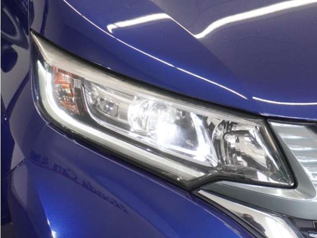 ◆LEDヘッドライト◆　LEDライトは、明るく視認性が良く、省エネで環境にもやさしいヘッドライトです！