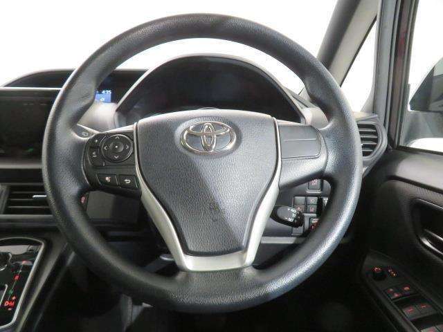 ハンドルは車を運転する上で、ずっと握っている重要なパーツです。手にフィットする物がいいですよね♪