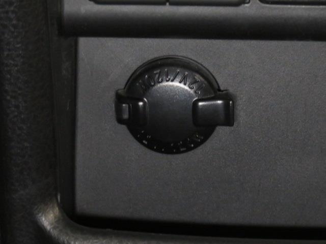 120WまでのDC12V電源です。