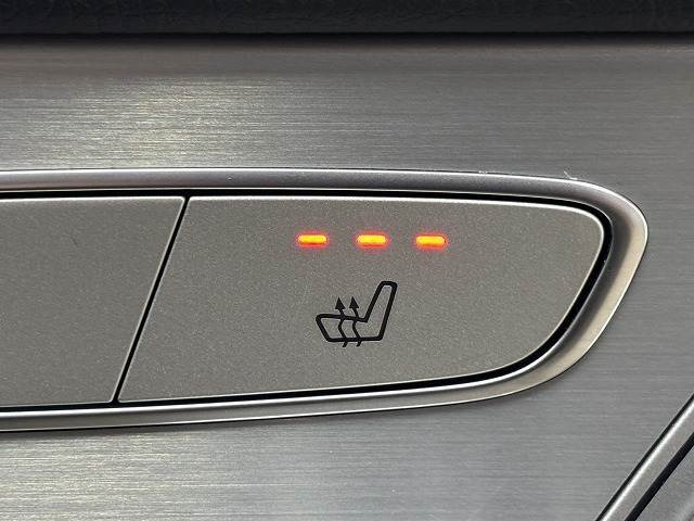 【シートヒーター】寒い季節や早朝にあるとうれしい装備です☆