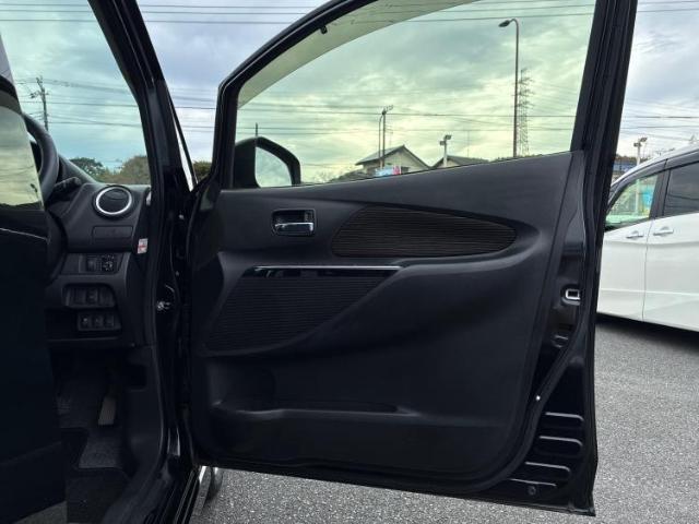 WECARSの在庫ページをご覧いただき誠にありがとうございます！WECARSは「お客様第一」をモットーにお客様のカーライフを全力でサポートいたします！