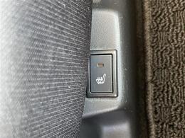 【運転席操作部】『運転席周辺の装備』の画像になります。快適なドライブを楽しむための機能が装備されています！運転席から触れるので使いやすいです！