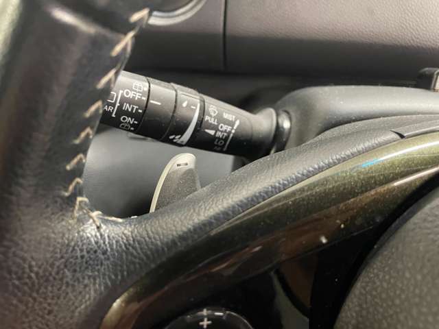 店舗にて現車の確認もいただけますので、お電話で在庫のご確認の上是非ご来店くださいませ。