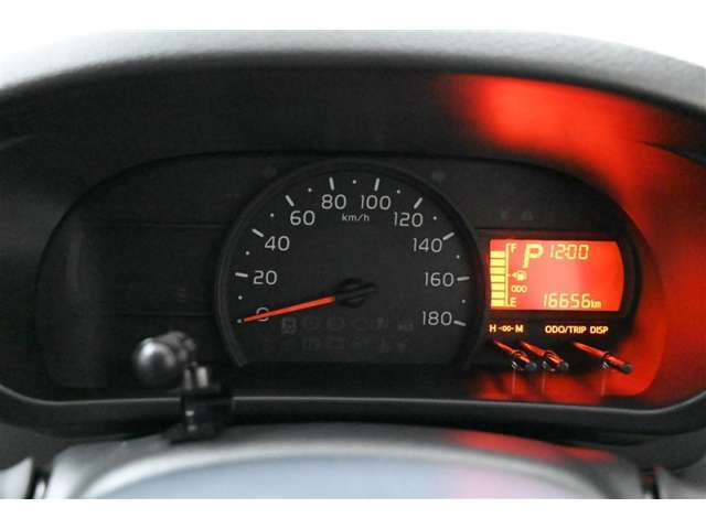 『アナログメーター（単眼）』＋『マルチインフォメーションディスプレイ』