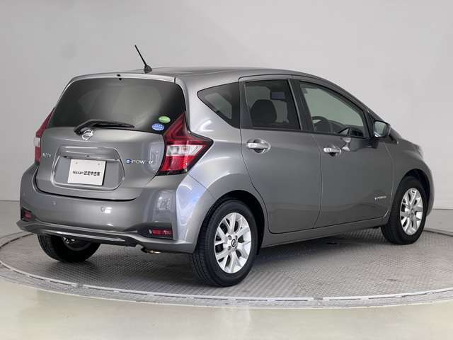 【日産認定中古車】日産で認定された安心の認定中古車。日産ならではの安心や保証が充実。幅広い価格帯をはじめ、充実のラインアップを誇る日産の認定中古車です。