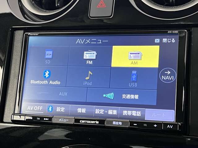 メモリーナビ、Bluetooth機能が付いておりますので快適にドライブを楽しむ事が出来ます。