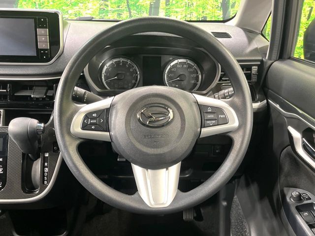 【ステアリングスイッチ】運転中、前方から目線をそらすことなく、オーディオ等の操作が可能な便利機能！安心＆快適なドライブを演出してくれます♪