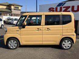 後部座席は両側スライドドアです☆狭い場所での乗り降りや荷物の積み降ろしに便利♪