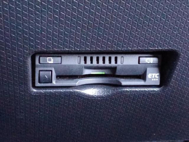 お車に合わせて無料保証以外にも、保証範囲、期間、距離を拡充させた有料保証もご用意しております！中古車の購入が初めてで不安・・・というお客様もご安心ください！