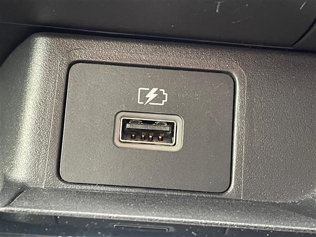 【運転席操作部】快適なドライブを楽しむための機能が装備されています！運転席から触れるので、使いやすいです！除菌プランいれていただくと、さらに清潔で安心していただけます！