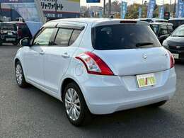 公的機関「（財）日本自動車査定協会」の基準を採用。日本オートオークション協議会「走行距離管理システム」で距離に不正が無いかもチェック済みです。