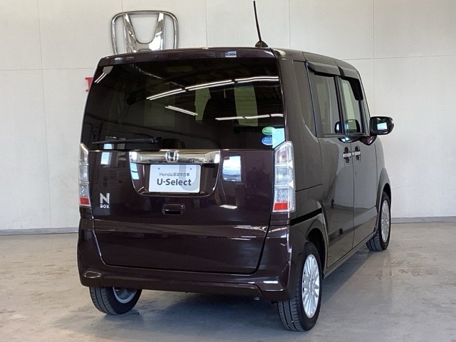 【Honda認定中古車 U-Select】　は3つの安心をお約束します。　1　Hondaのプロが整備した安心。 2　第三者機関がチェックした安心。　3　購入後もHondaが保証する安心。