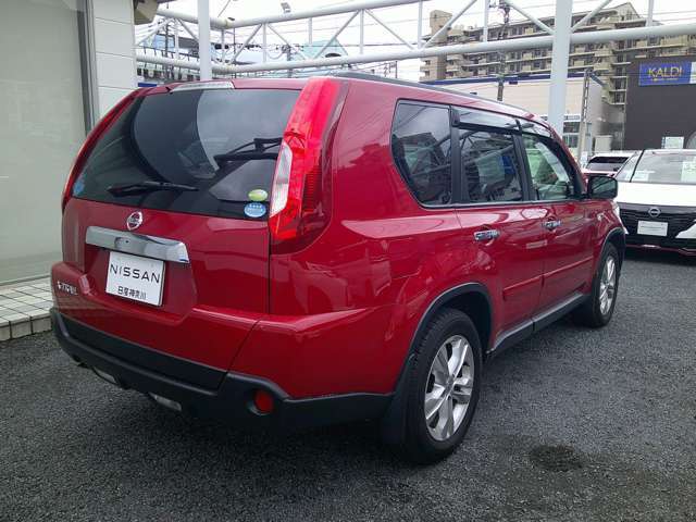 NISSAN　U-CARS　クオリティーショップ認定店です。お客様に、「安心・信頼・満足」のサービスを、お届け致します。