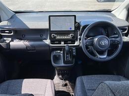 【インパネ全体】車内の雰囲気でお車の印象も変わります。自分好みのお車を見つけていきましょう！