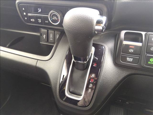 4WD☆禁煙車☆ナビ☆TV☆バックカメラ☆ホンダセンシング☆レーダークルーズ☆LKAS☆オートハイビーム☆パワスラ☆前席シートヒーター☆LEDヘッドライト☆LEDフォグ☆リアソナー☆試乗出来ます。